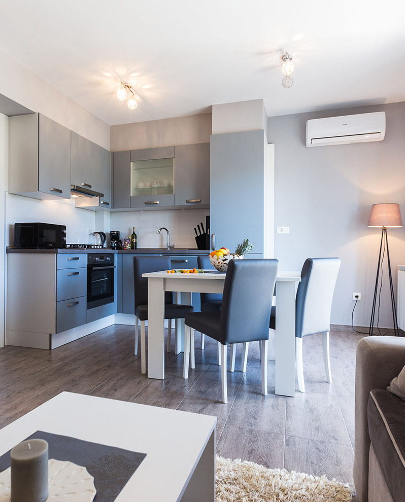 Attica Restaurant Template